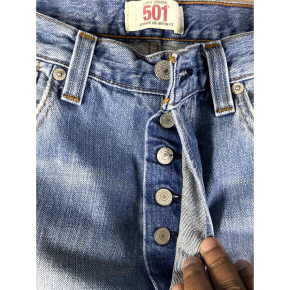 Levi's Original 501 Mens Faded blue straight leg button fly jeans size 33 x 30 - Picture 4 of 9